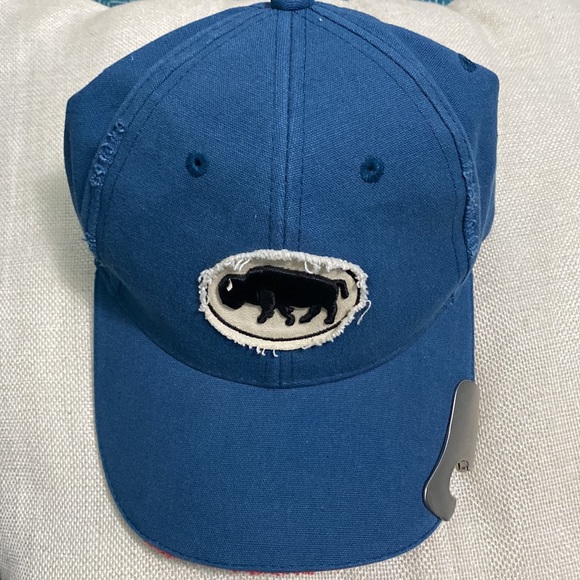 Big Sky Carvers Bottle Opener Blue With A Bison  Adjustable - Picture 3 of 5